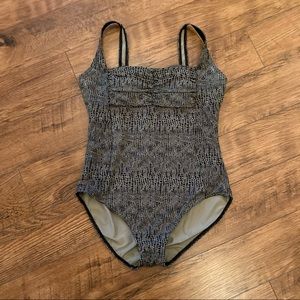 Calvin Klein Swim Suit Bathing Suit Size 10 One Piece Women’s Black White EUC